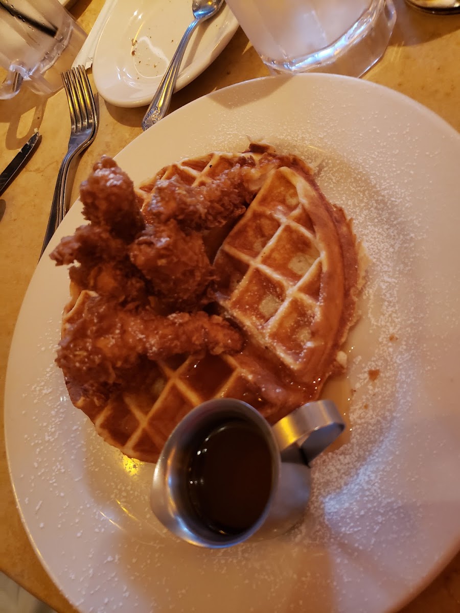 The Cheesecake Factory Photo 7